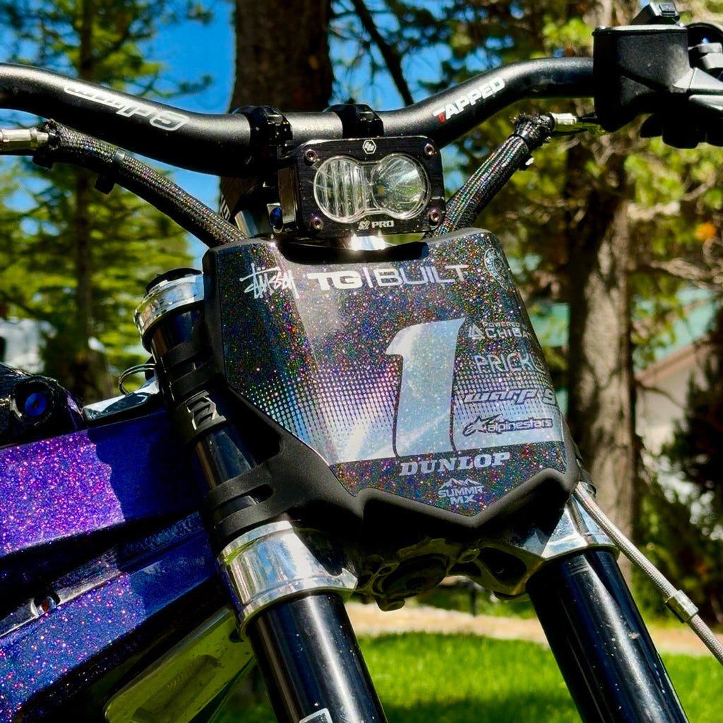 Horizon halftone e-moto number plate decal