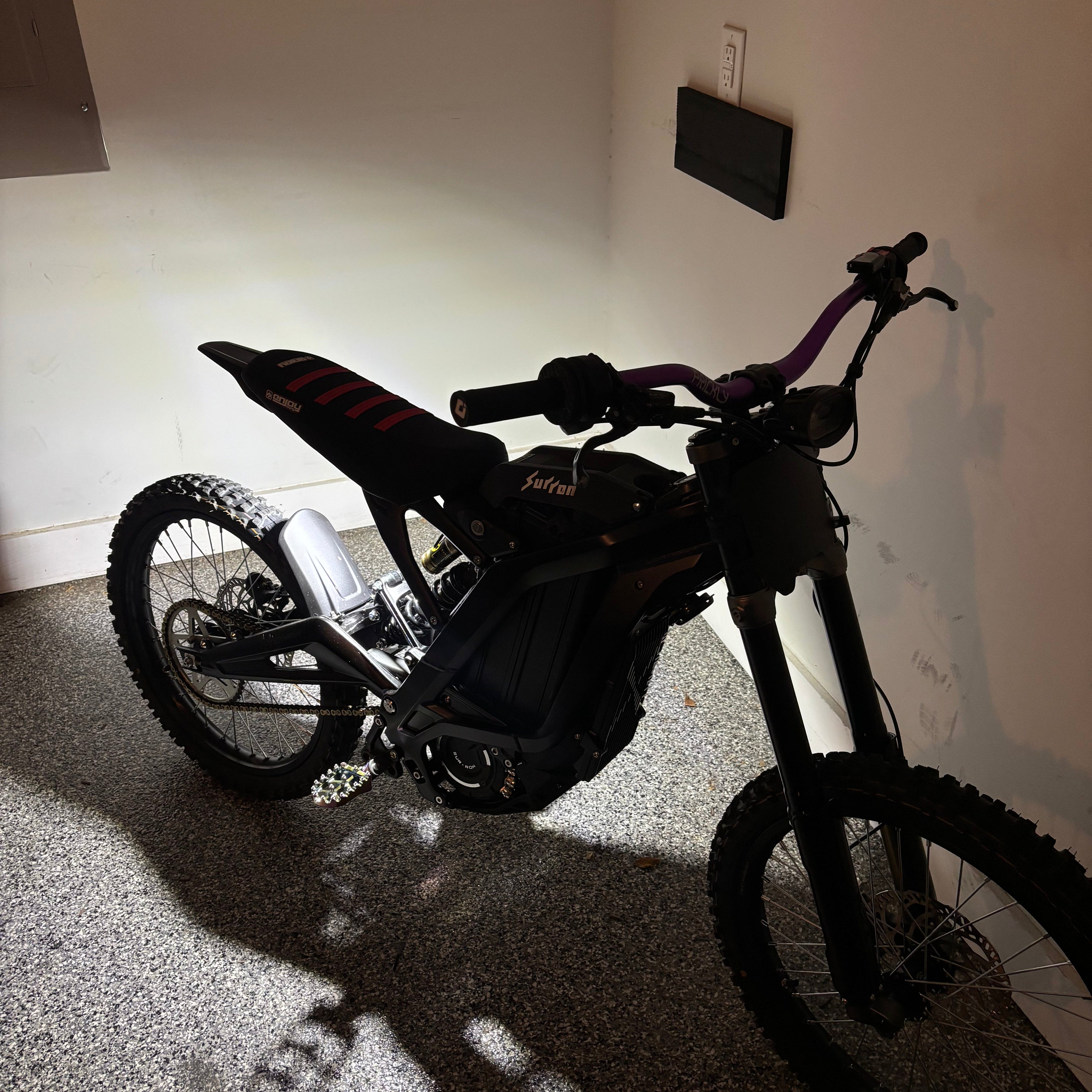 Plug & Play Surron Light bee Rocklight