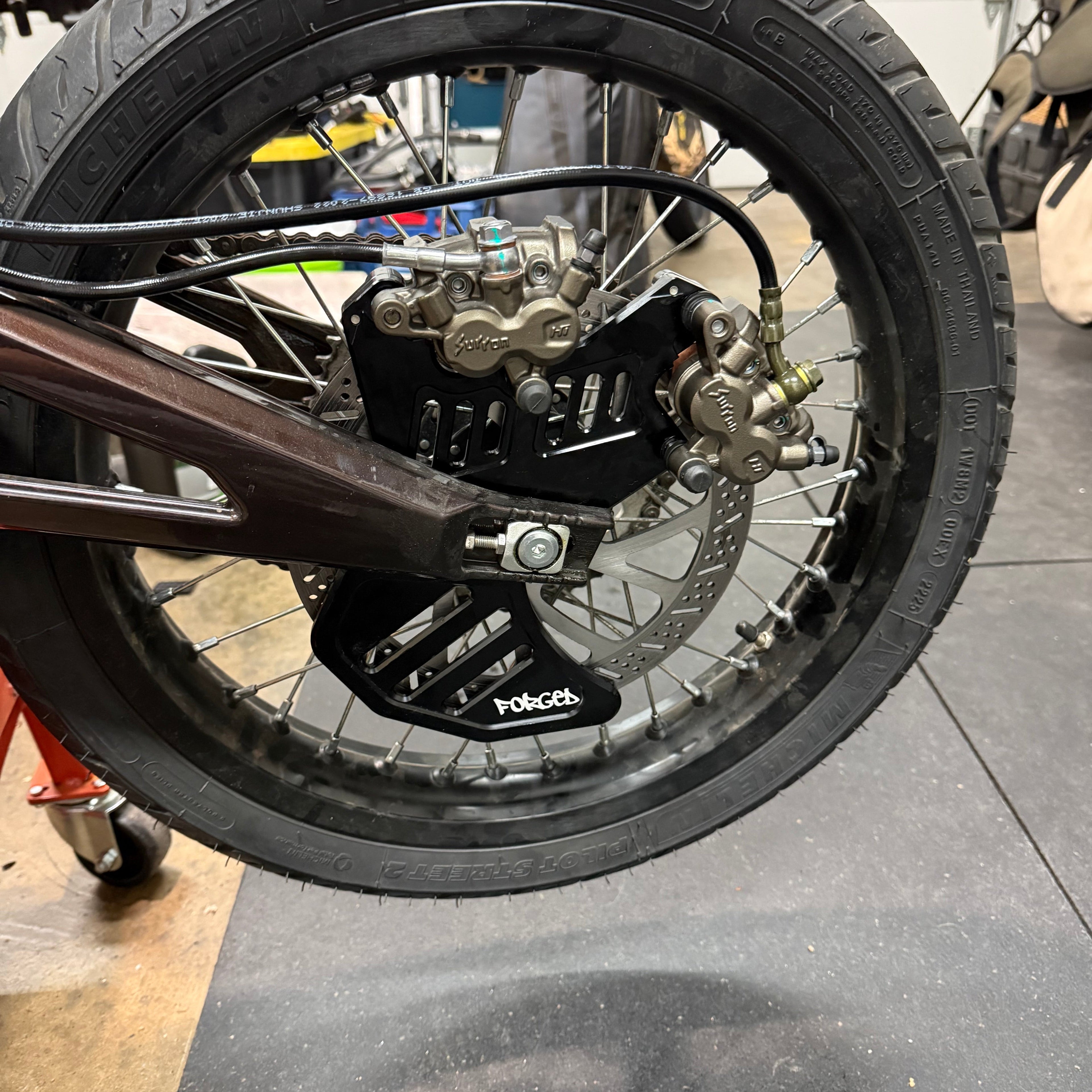 Upgraded Dual Caliper Mount